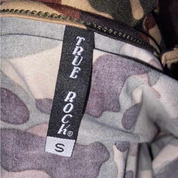 Camo open front dress - Picture 2 of 4